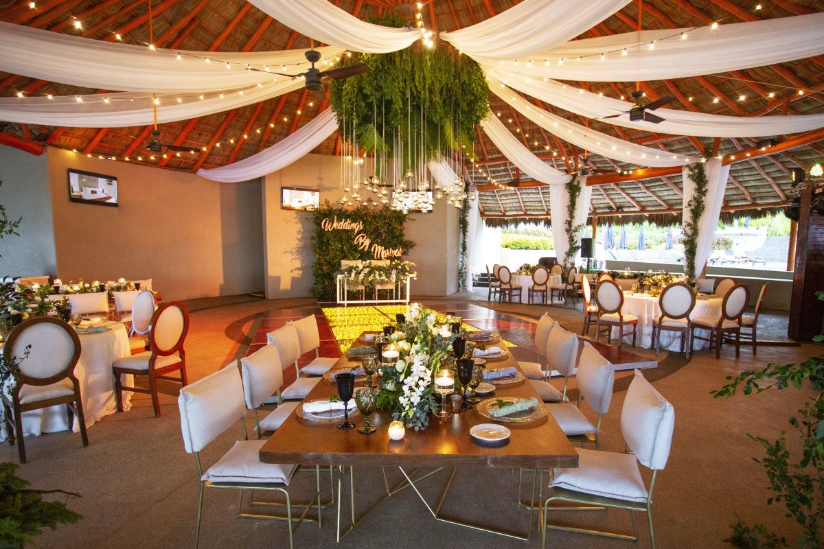 A beautiful wedding venue at marival armony luxury resort