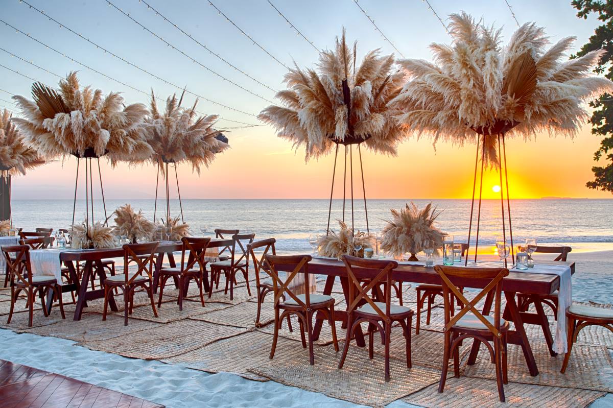 beach wedding reception at an all inclusive resort in puerto vallarta