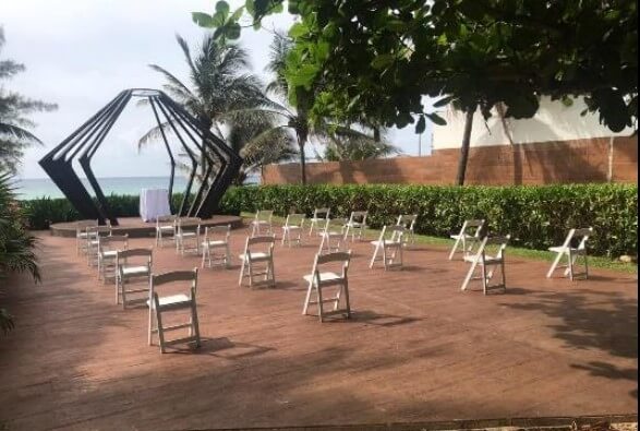 social distancing chair layout for destination wedding ceremony