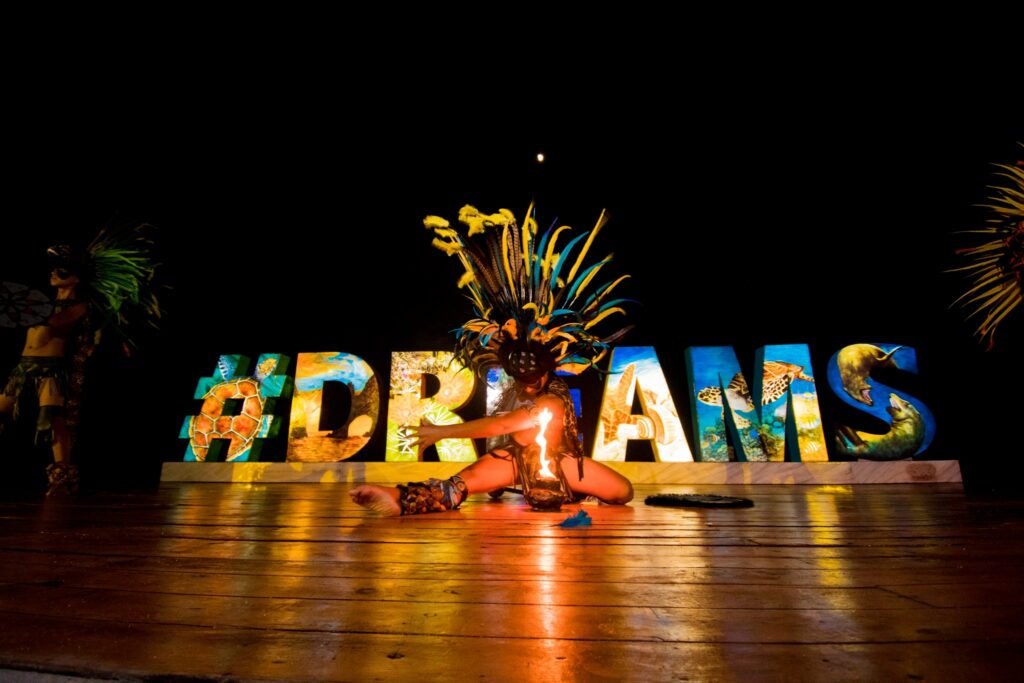 Resort evening entertainment with prehispanic characters