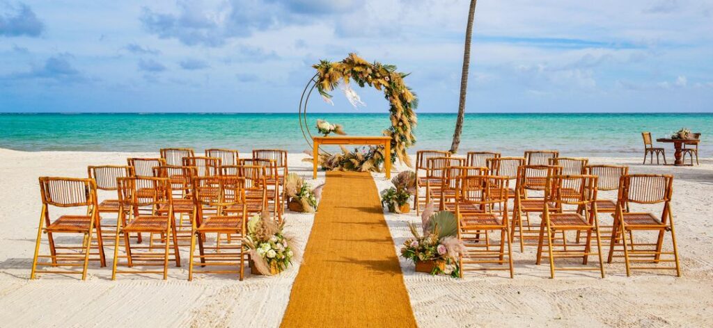Nice setting for a wedding ceremony on the beach