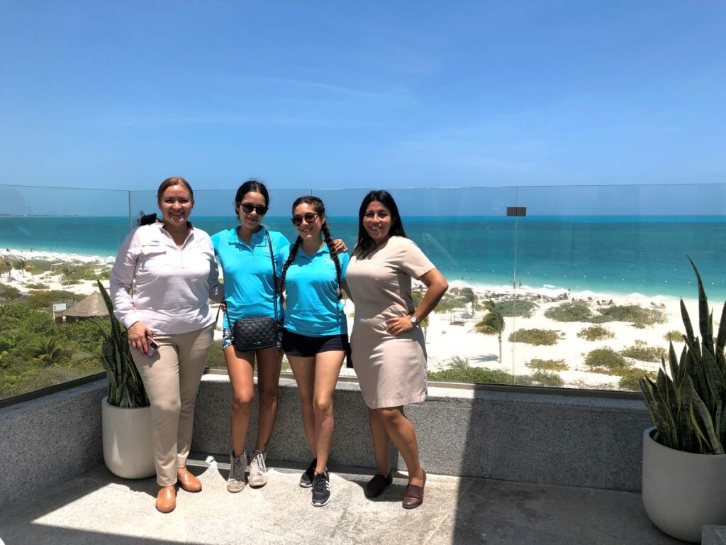 TRS Costa Mujeres Weddings team with hola weddings staff